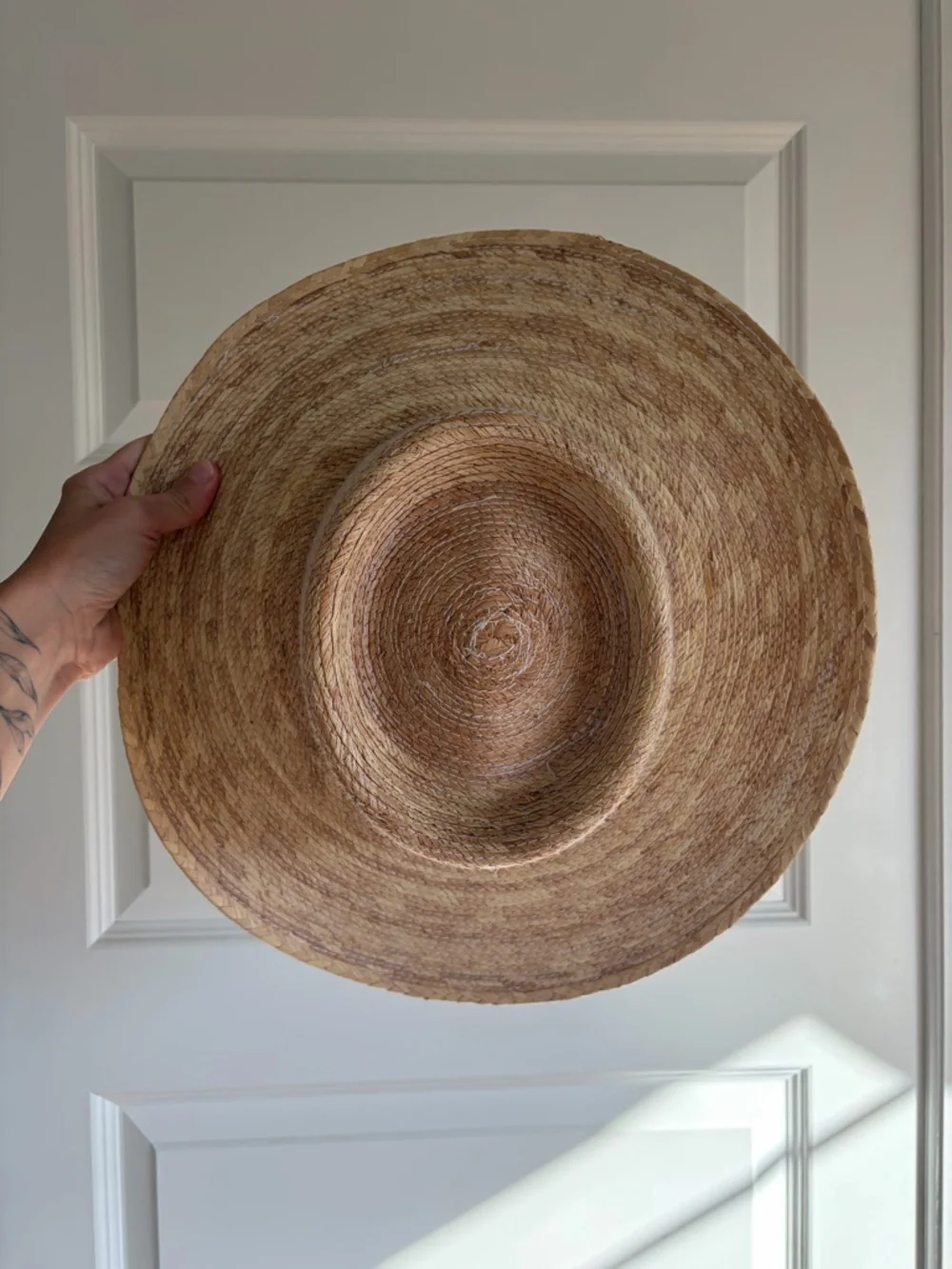 Straw Wide Brim Hat - Picture 3 of 7